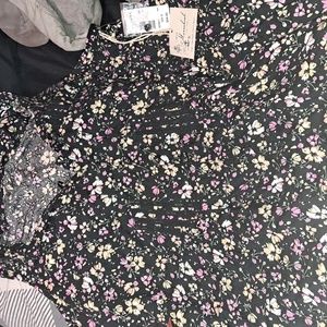 Very beautiful sleeveless top